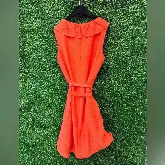 ANNE KLEIN COLLAR KNEE-LENGTH
DRESSES. Size 10 - Picture 2 of 4